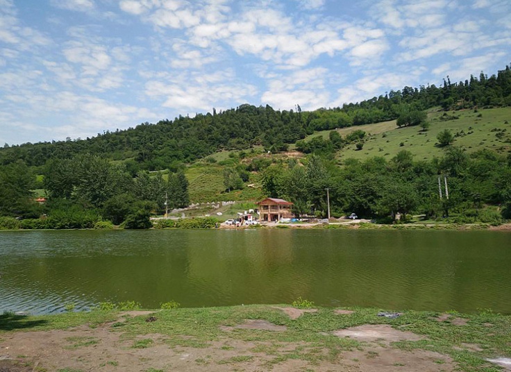 تور دریاچه عروس و آبشار دود وزن تابان پرواز آسیا