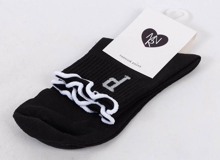 جوراب نیم ساق زنانه