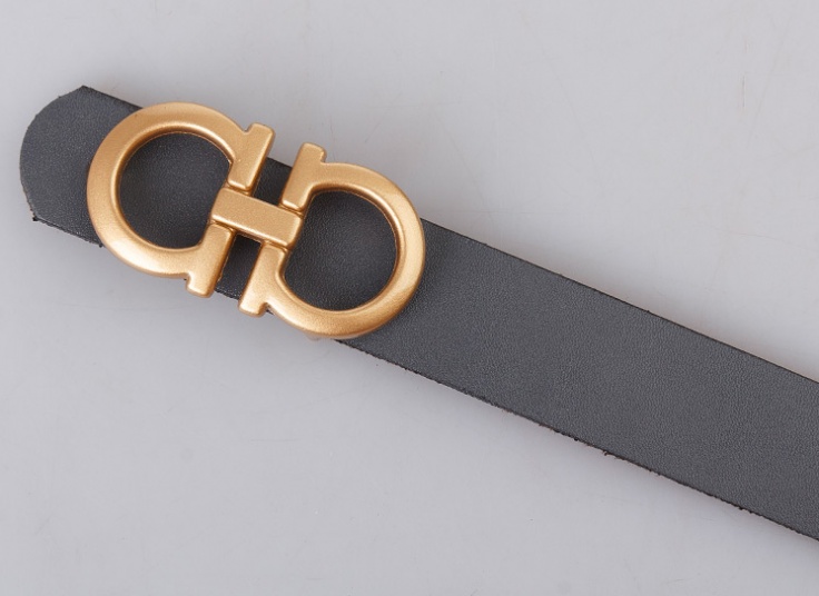 کمربند زنانه طرح Ferragamo