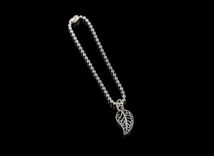 آویز ساعت مچی