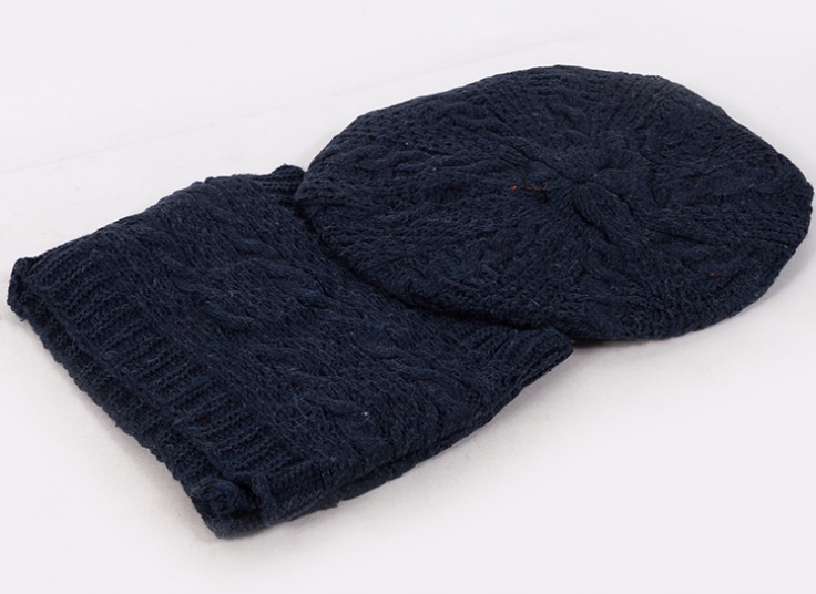 ست کلاه فرانسوی و شال گردن