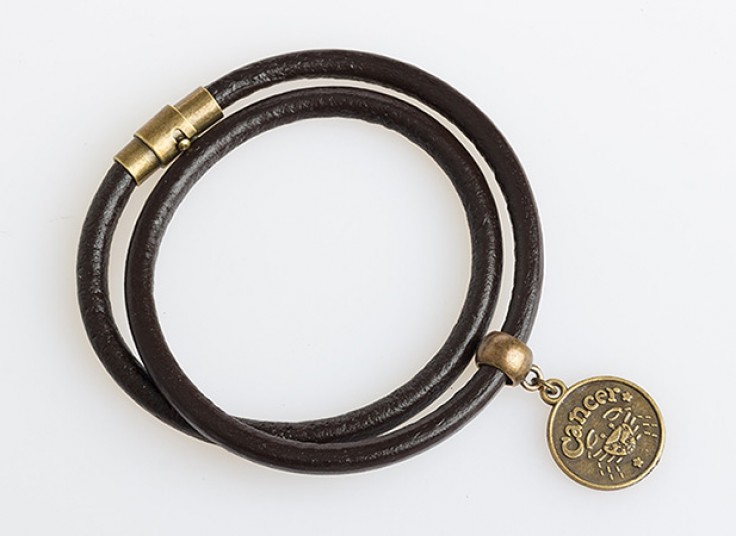 دستبند چرمی ماه تولد