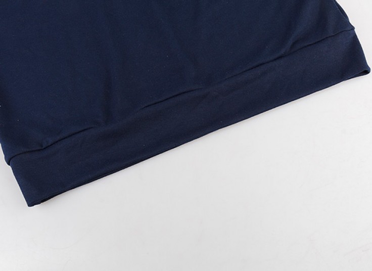 بلوز اسپرت طرح Reebok