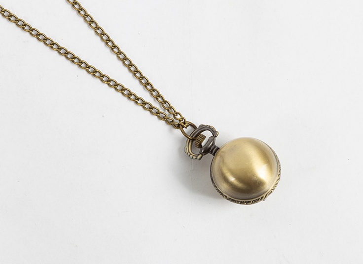 ساعت گردنبندی طرح گوی