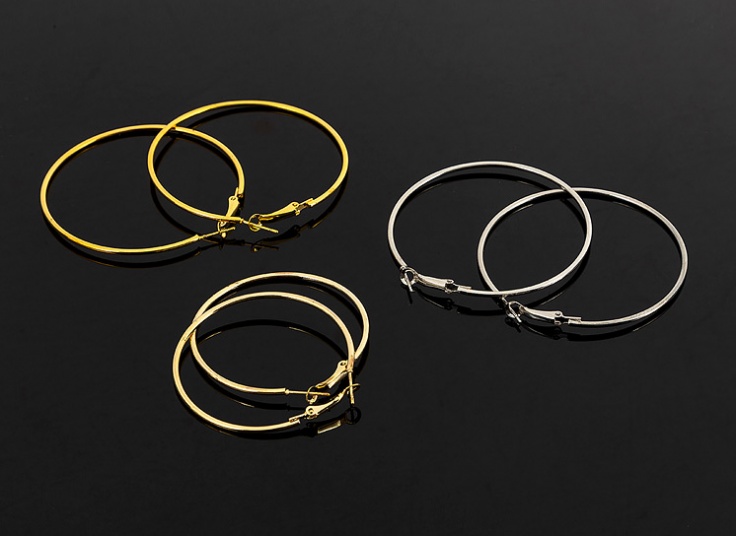 گوشواره حلقه ای زنانه