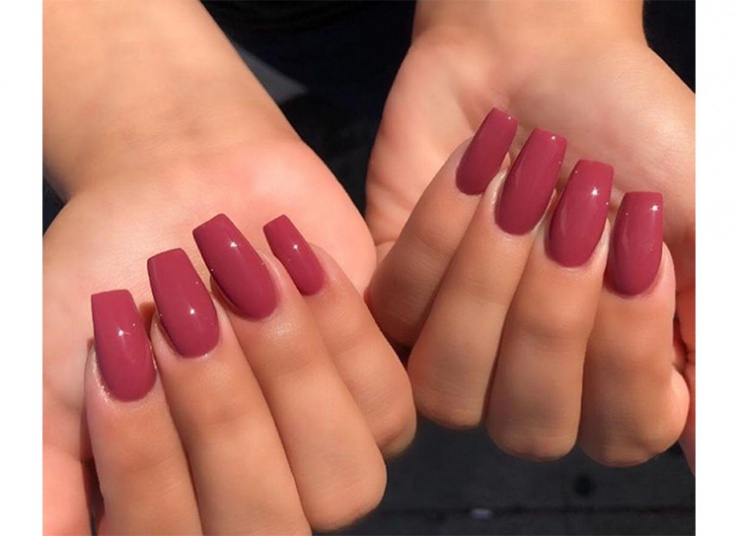 خدمات ناخن در سالن پرجان