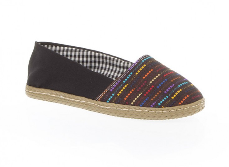 کفش زنانه طرح گلیم