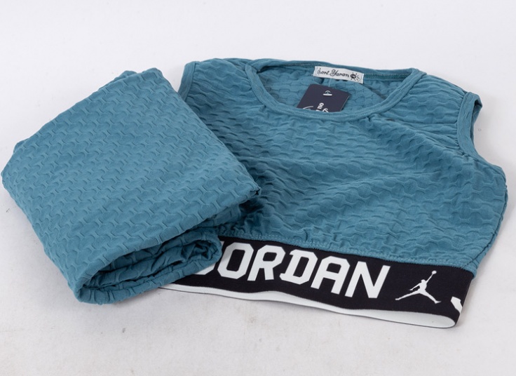 ست نیم تنه و شلوار اسپرت زنانه