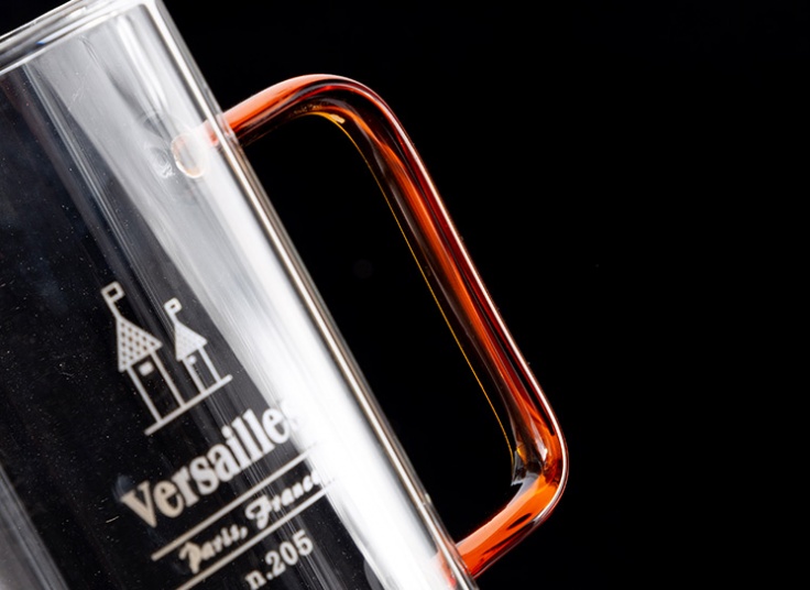 لیوان پیرکس دسته دار مربعی