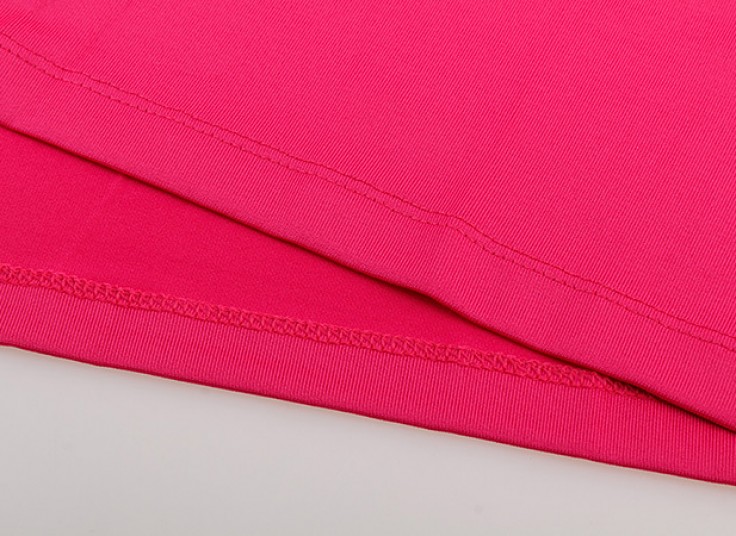 تاپ ورزشی زنانه Essentials