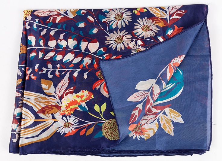 شال ساتن ابریشم دست دوز