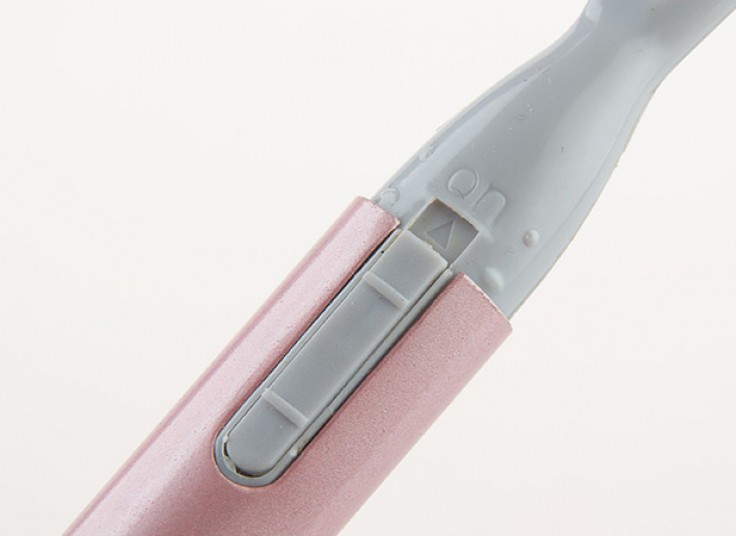 موزن و خط زن Facial Care