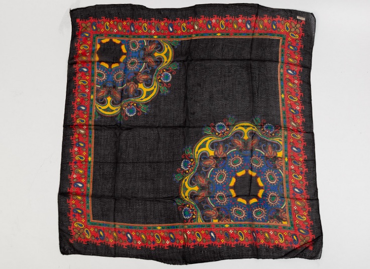 روسری نخی Lamia