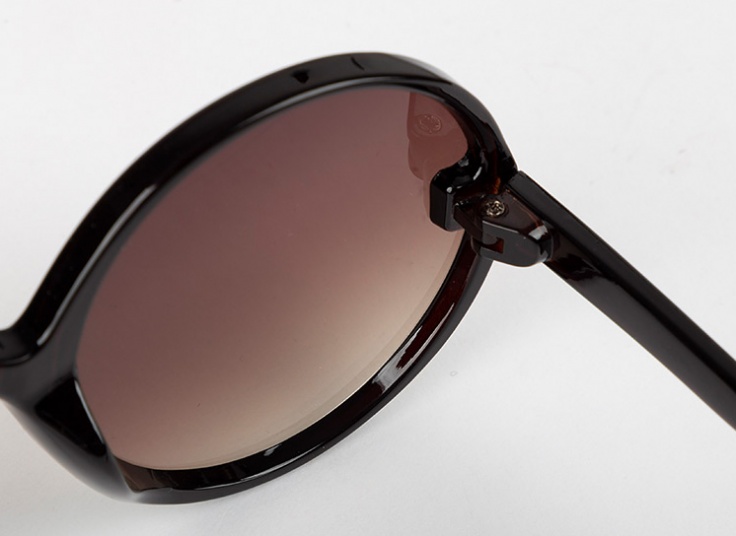 عینک آفتابی فریم گرد