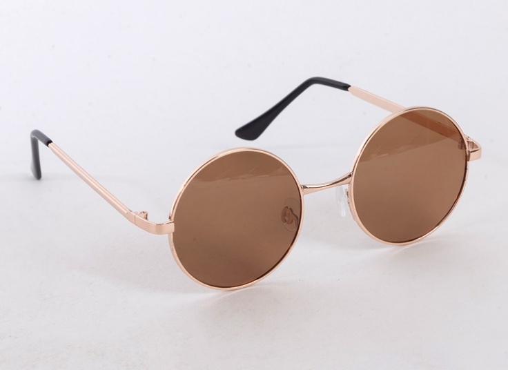 عینک گرد آفتابی پلاریزه