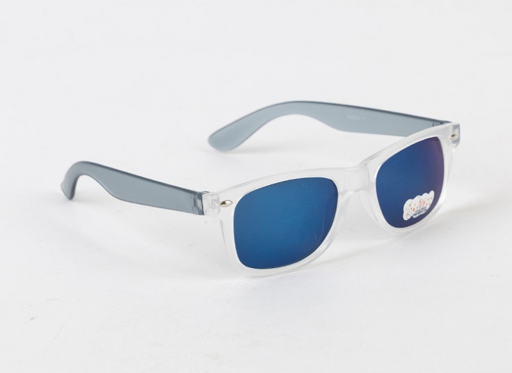 عینک آفتابی بچگانه