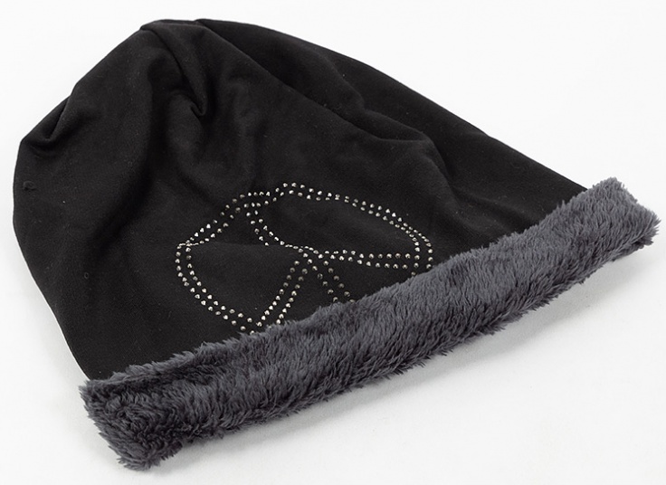 کلاه نگین دار