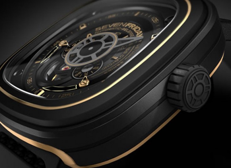 ساعت SEVENFRIDAY