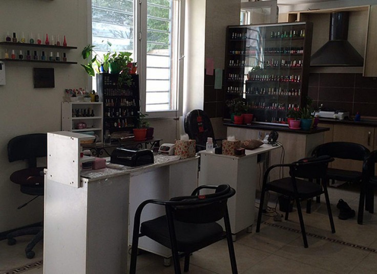 خدمات ناخن سالن زیبایی ماتیک