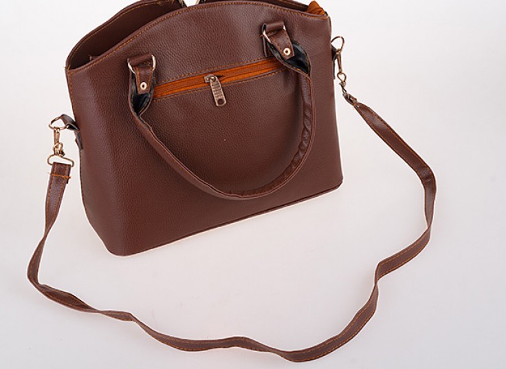 کیف زنانه طرح Valentino