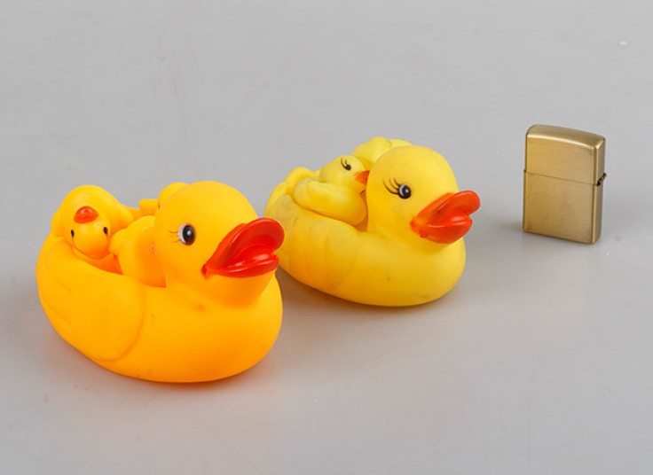 عروسک حمام مدل اردک