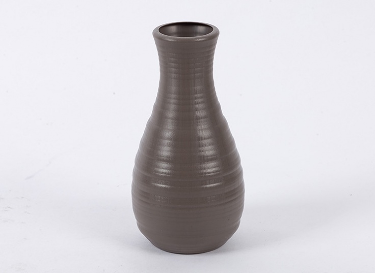 گلدان پلاستیکی تزئینی