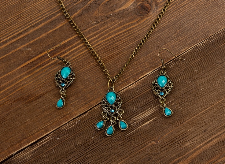 نیم ست زیورآلات طرح اسلیمی