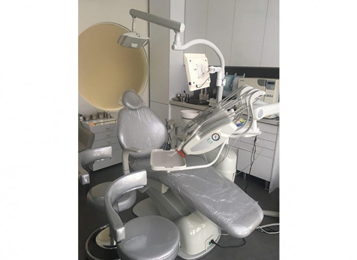 جرم گیری و بروساژ دو فک دکتر سولماز امانی