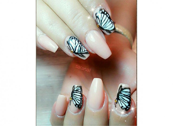 آموزش کاشت ناخن سارا نیل