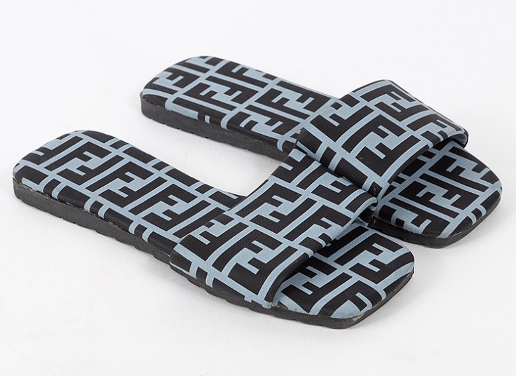 دمپایی زنانه Multi Brand