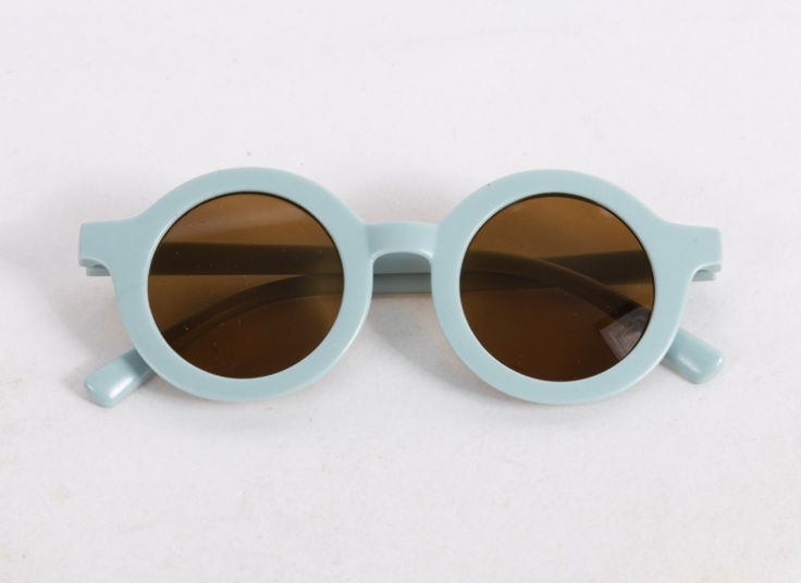 عینک بچگانه گرد