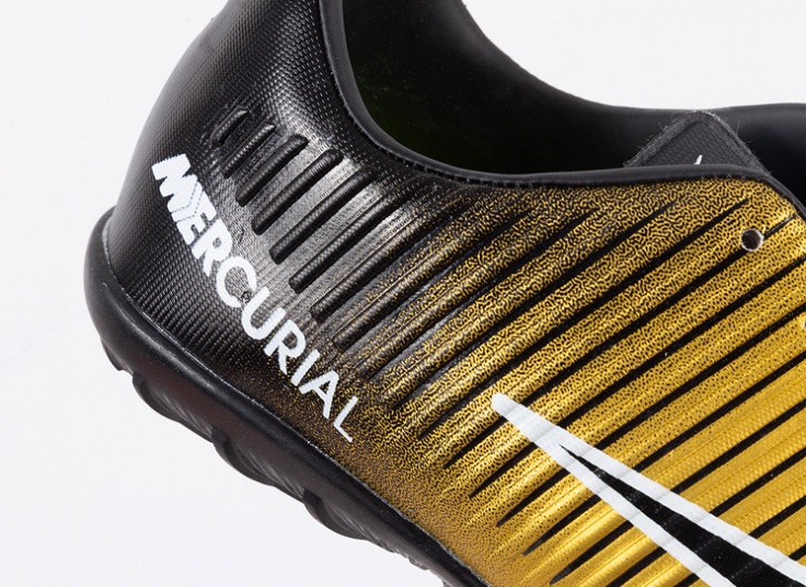 کتانی سالنی NIKE مدل CR7