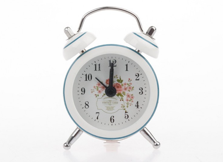 ساعت رومیزی شماته دار