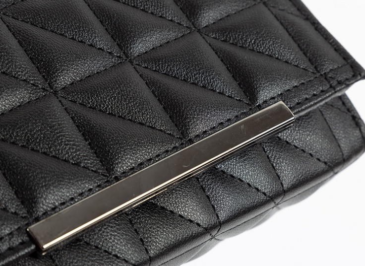 کیف پاسپورتی طرح دوخت