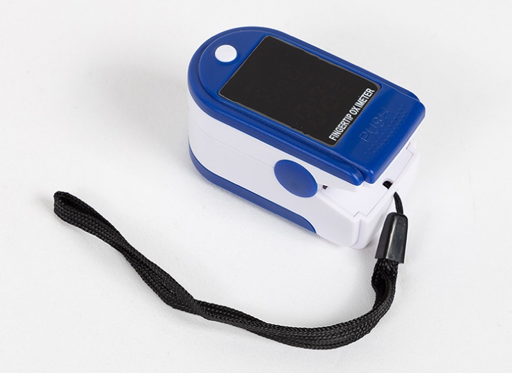 پالس اکسیمتر انگشتی