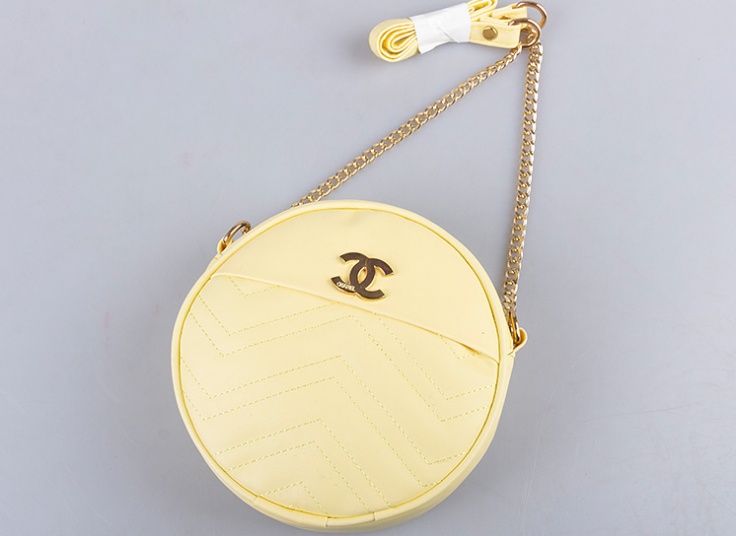 کیف دوشی زنانه CHANEL