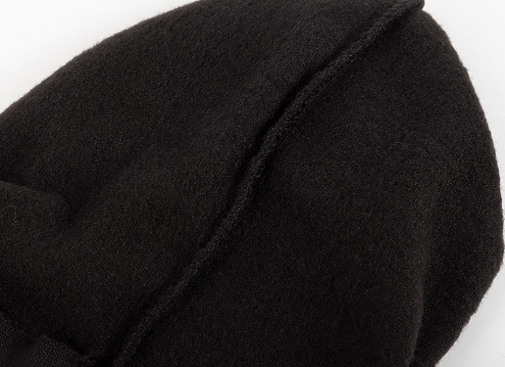 کلاه زیر مقنعه