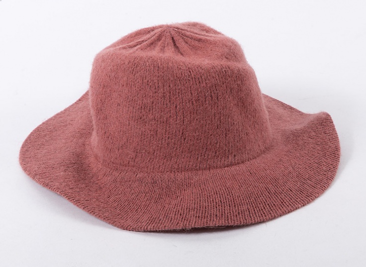 کلاه لبه دار زنانه