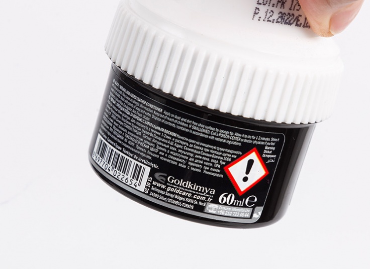 واکس ترمیم کننده کفش GOLD CARE