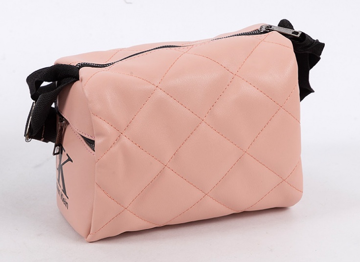 کیف دوشی زنانه طرح CK