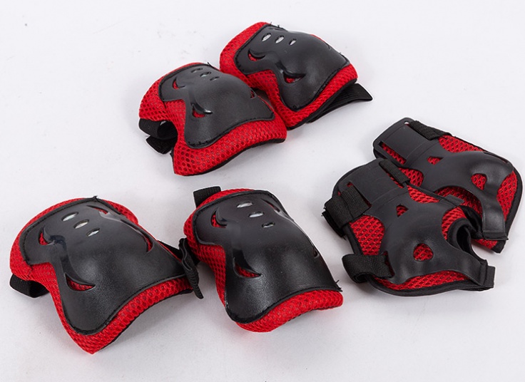 ست 6 تایی لوازم ایمنی اسکیت HELMET