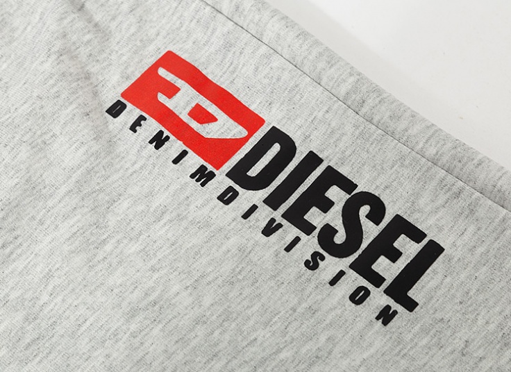 ست تیشرت و شلوار طرح Diesel