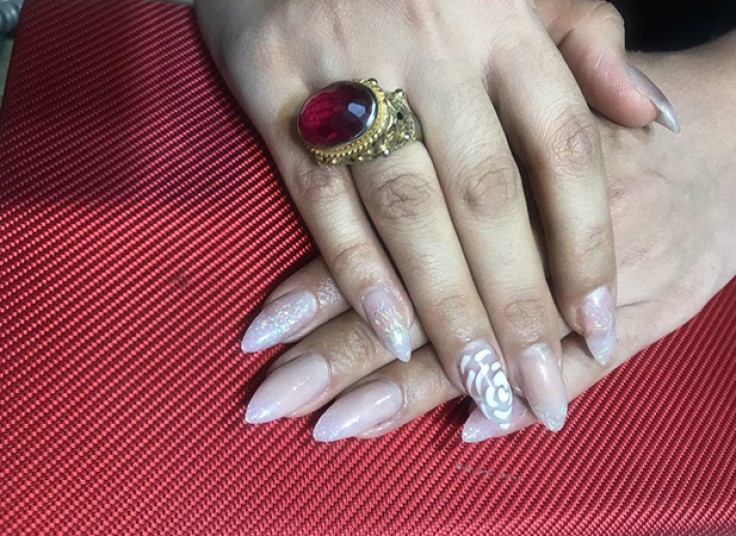 سالن زیبایی فرزانه