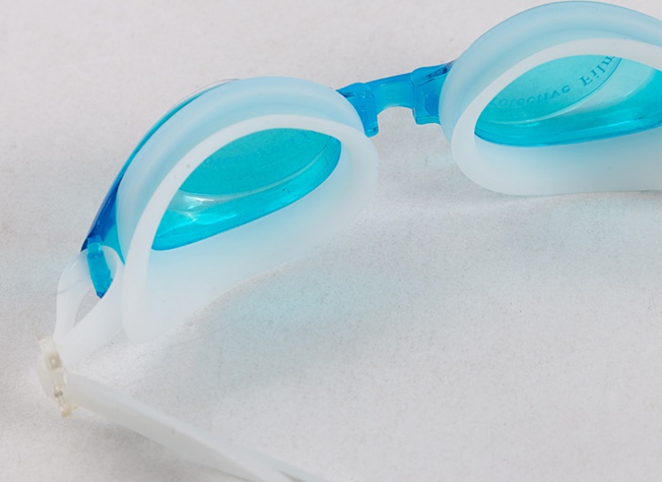 عینک شنا swimming goggles