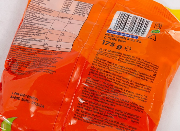 تافی میوه ای ماووم MAOAM