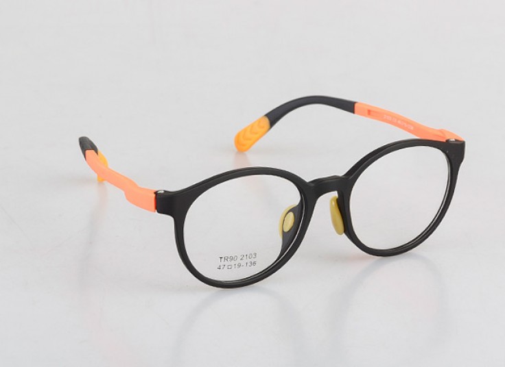 عینک طبی نشکن بچگانه