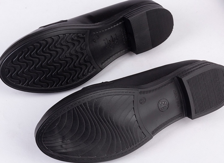 کفش کالج چرمی زنانه Adrina