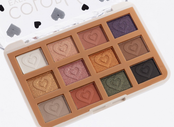 پالت سایه 12 رنگ  lura beauty