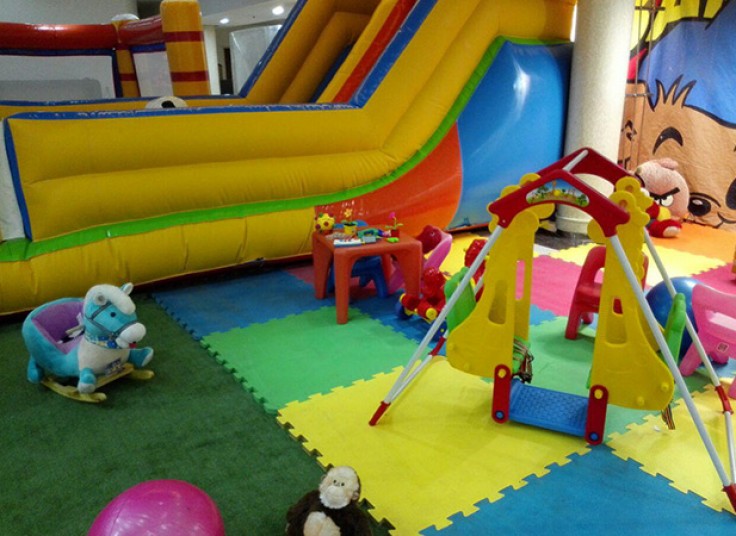 شهربازی سرپوشیده نما