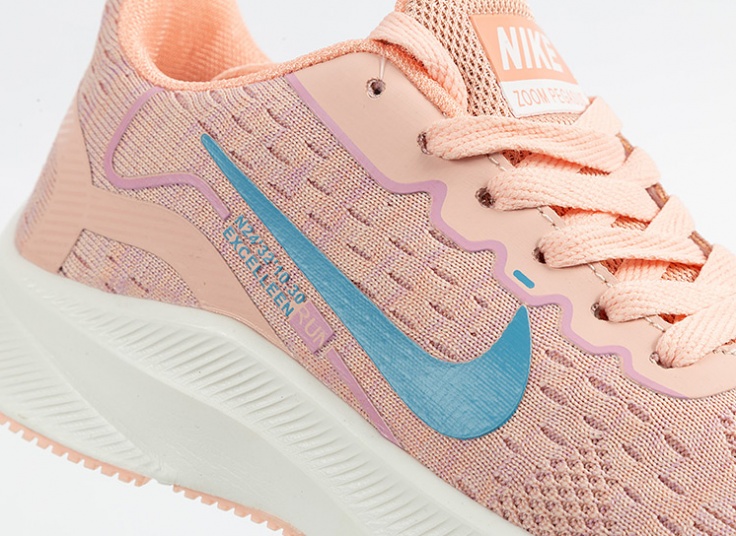 کتانی زنانه Nike